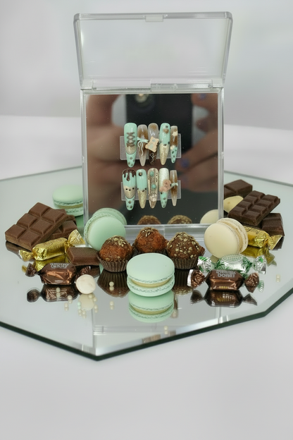 Nail set sur plateau miroir